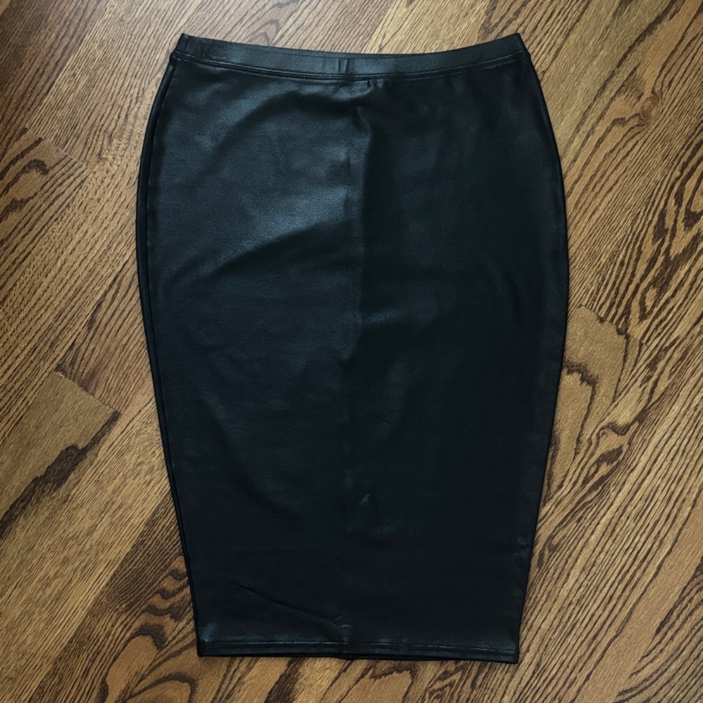Leith Black Faux Leather Metallic Pencil Skirt size S